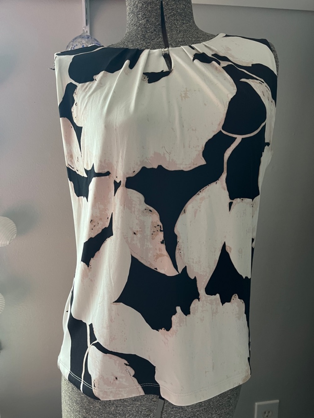 Ivanka Trump Black and Cream Floral Sleeveless Shell